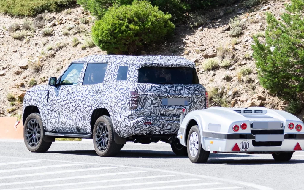 Fotos espía del Mitsubishi Montero 2026: ¿Regresa el mito? 21 Motor16 Mitsubishi Montero 19 Motor16