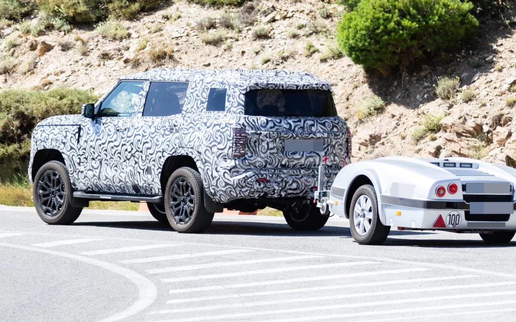 Fotos espía del Mitsubishi Montero 2026: ¿Regresa el mito? 22 Motor16 Mitsubishi Montero 20 Motor16