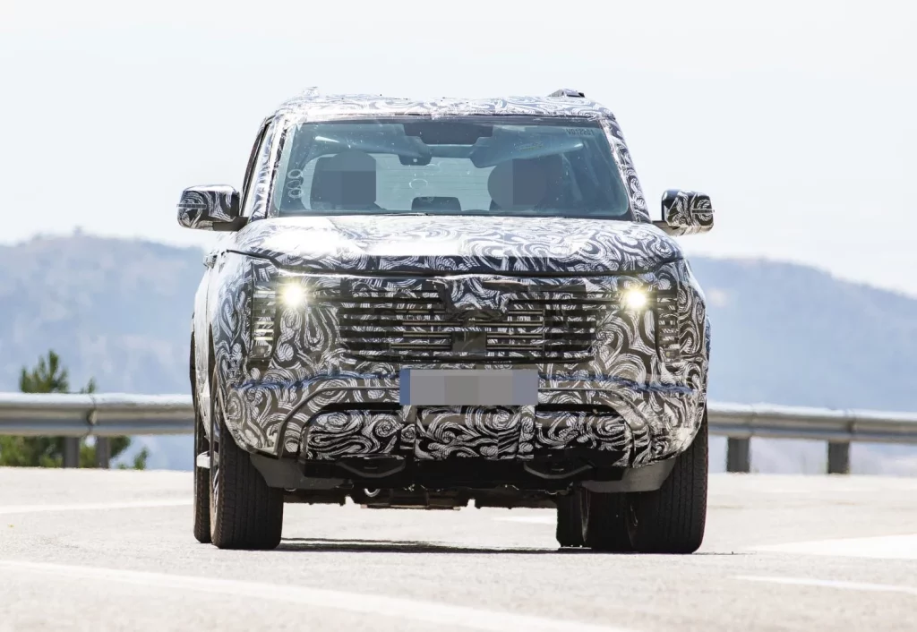 Fotos espía del Mitsubishi Montero 2026: ¿Regresa el mito? 5 Motor16 Mitsubishi Montero 3 Motor16