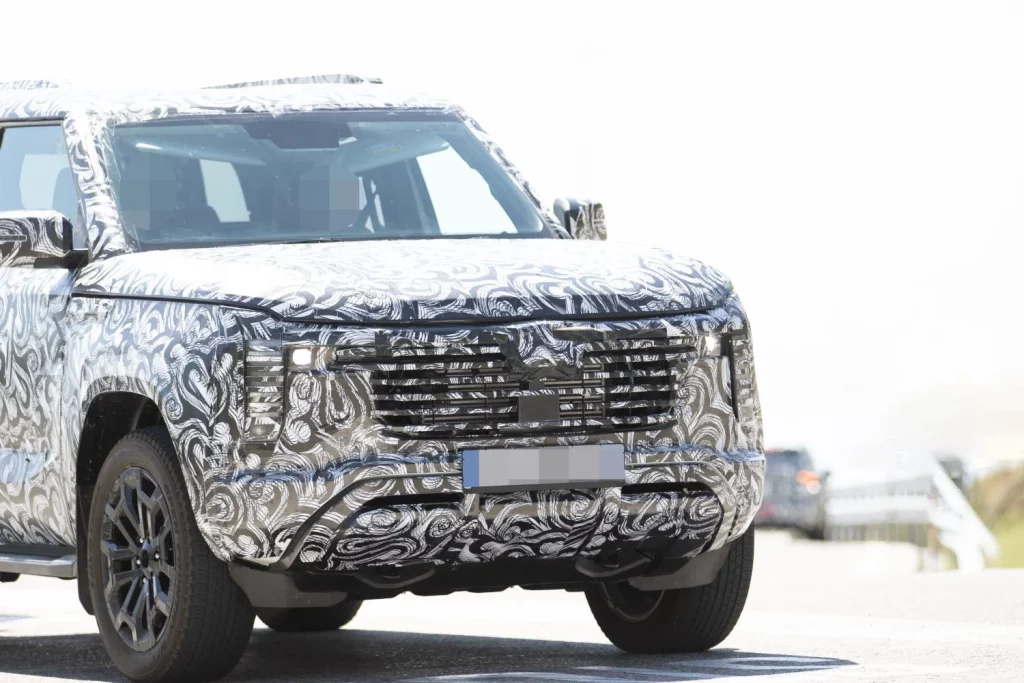Fotos espía del Mitsubishi Montero 2026: ¿Regresa el mito? 9 Motor16 Mitsubishi Montero 7 Motor16
