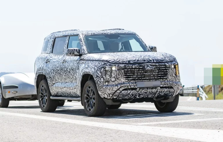 Fotos espía del Mitsubishi Montero 2026: ¿Regresa el mito?
