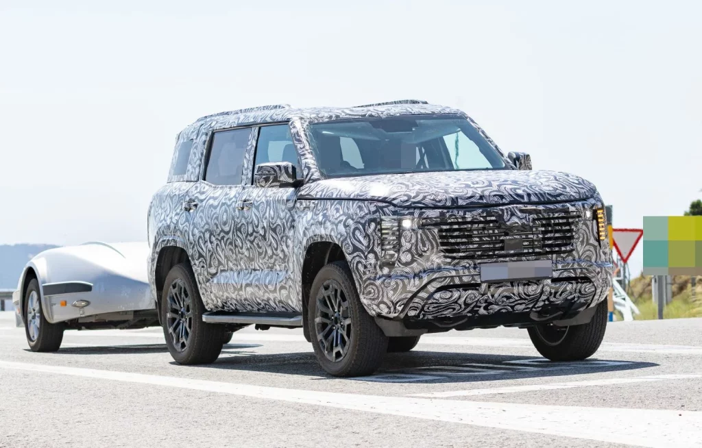 Fotos espía del Mitsubishi Montero 2026: ¿Regresa el mito? 11 Motor16 Mitsubishi Montero 9 Motor16