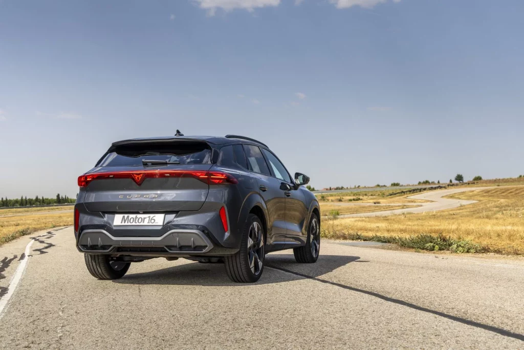 Prueba del Cupra Terramar 1.5 eTSI: El SUV que cierra el círculo 1 Motor16 Motor16 Cupra Terramar ISL 17 Motor16