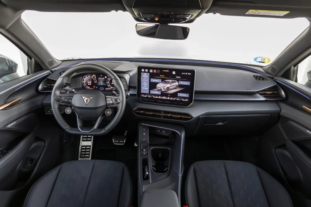 Prueba del Cupra Terramar 1.5 eTSI: El SUV que cierra el círculo 2 Motor16 Prueba del Cupra Terramar 1.5 eTSI: El SUV que cierra el círculo