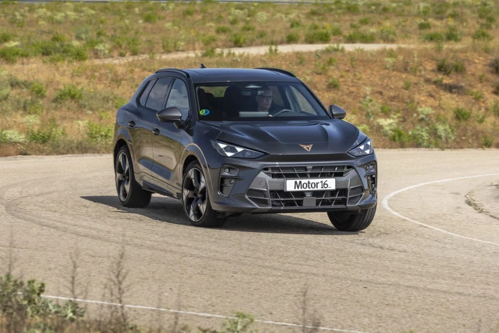 Prueba del Cupra Terramar 1.5 eTSI: El SUV que cierra el círculo 10 Motor16 Motor16 Cupra Terramar ISL 27 Motor16