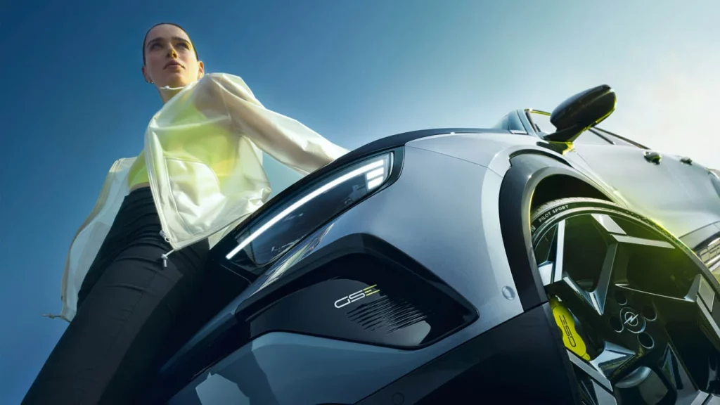 Nuevo Opel Mokka GSE: el espíritu de los rallys se electrifica 13 Motor16 Opel Mokka GSE 9 Motor16
