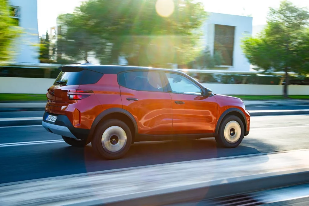 El Opel Frontera eléctrico incrementa seriamente su autonomía 1 Motor16 Opel Frontera eléctrico, ahora con 408 km de autonomía