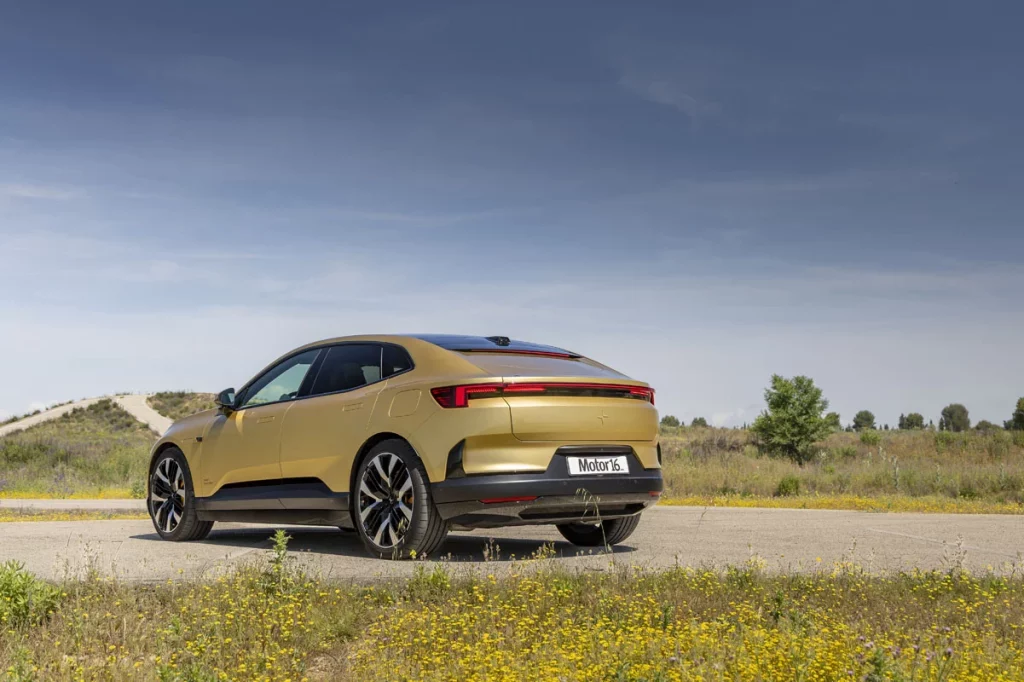 Prueba del Polestar 4 Dual Motor Long Range. En la diferencia está la virtud 1 Motor16 PRUEBA POLESTAR 4 DUAL MOTOR LONG RANGE 2 Motor16
