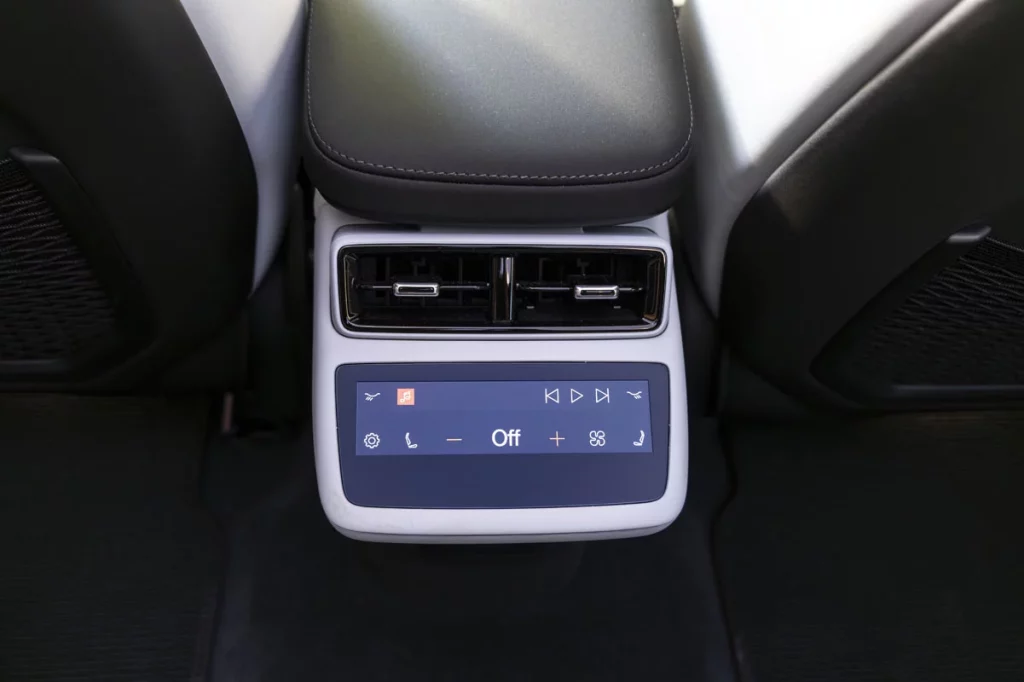 Prueba del Polestar 4 Dual Motor Long Range. En la diferencia está la virtud 33 Motor16 PRUEBA POLESTAR 4 DUAL MOTOR LONG RANGE 24 Motor16