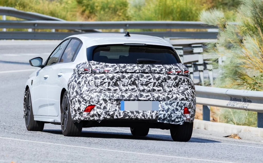 El renovado Peugeot 308 2026 está al caer y tendrá sorpresa 19 Motor16 Peugeot 308 2026 17 Motor16