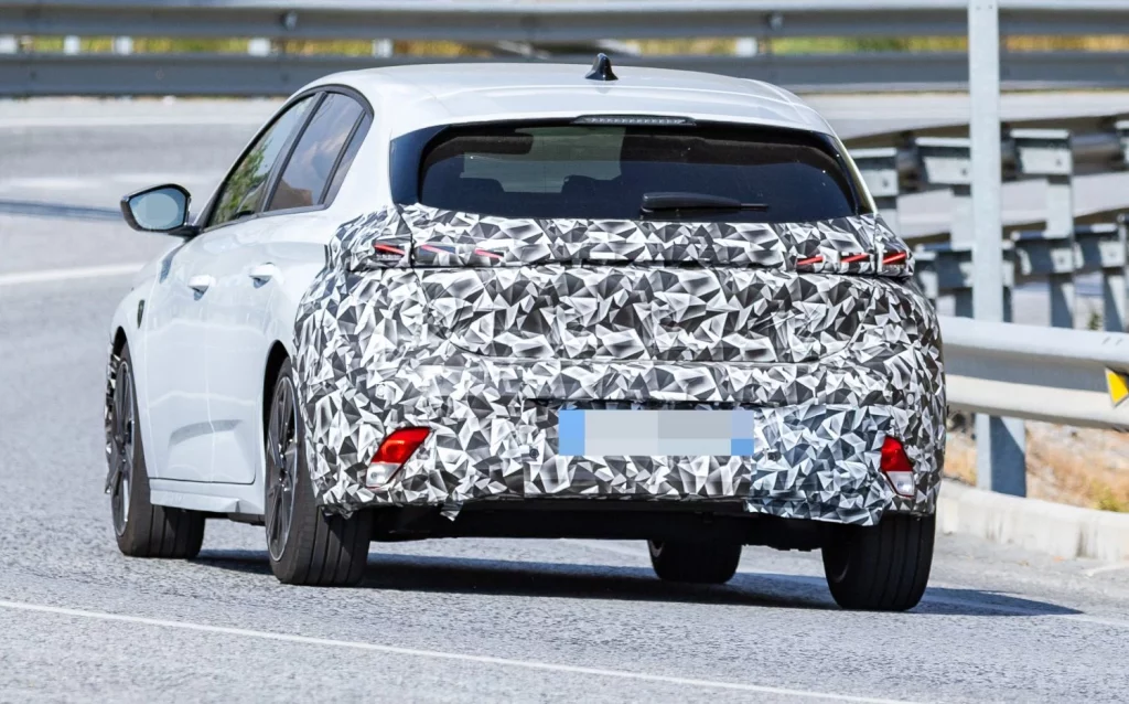 El renovado Peugeot 308 2026 está al caer y tendrá sorpresa 20 Motor16 Peugeot 308 2026 18 Motor16