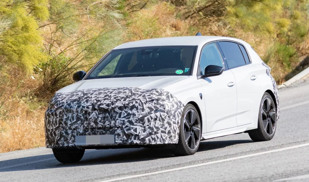El renovado Peugeot 308 2026 está al caer y tendrá sorpresa 10 Motor16 Peugeot 308 2026 8 Motor16