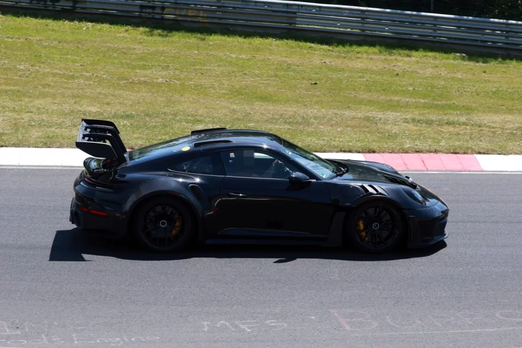Porsche 911 GT2 RS 992.2