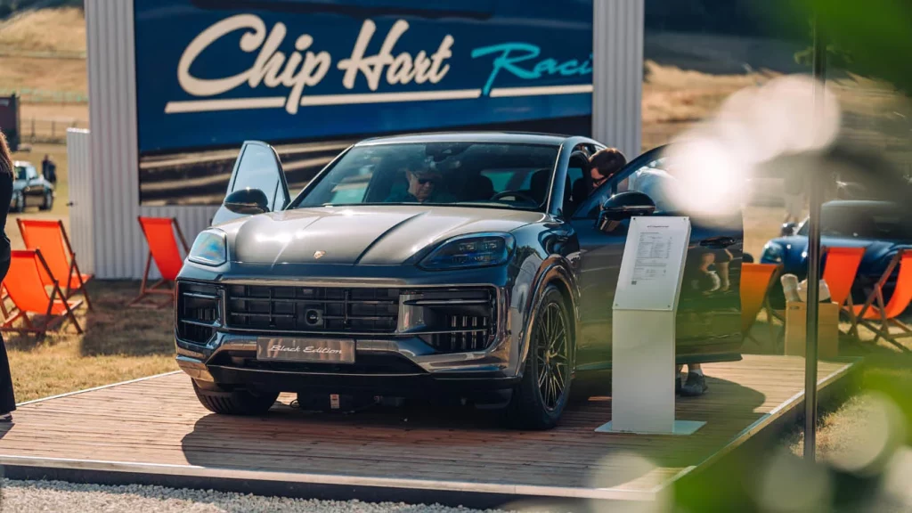 El Porsche Cayenne reafirmó en Goodwood su legado y anticipa su futuro eléctrico 10 Motor16 Porsche Cayenne en Goodwood 7 Motor16