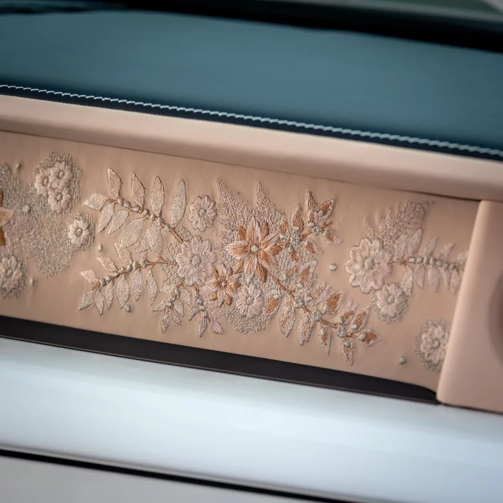 Phantom Dentelle, el Rolls-Royce que 'borda' el lujo 1 Motor16 ROLLS ROYCE PHANTOM DENTELLE 6 Motor16