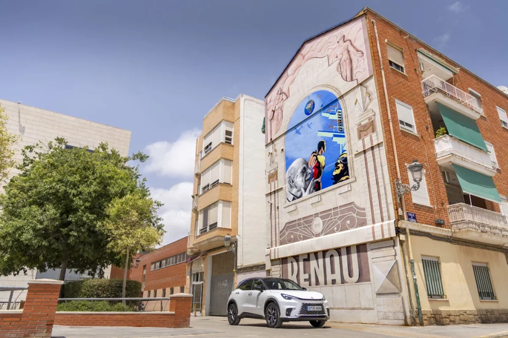 RUTA LEXUS VALENCIA Homenaje a Josep Renau Calle Soria Motor16