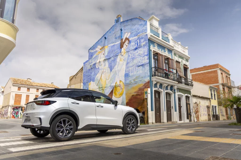 RUTA LEXUS VALENCIA Mural Barbiturikills El Cabanyal 1 Motor16