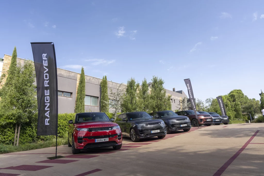 La exclusiva experiencia de Range Rover y Merca2 por la Sierra de Madrid 20 Motor16 Range Rover x Merca2 46 Motor16