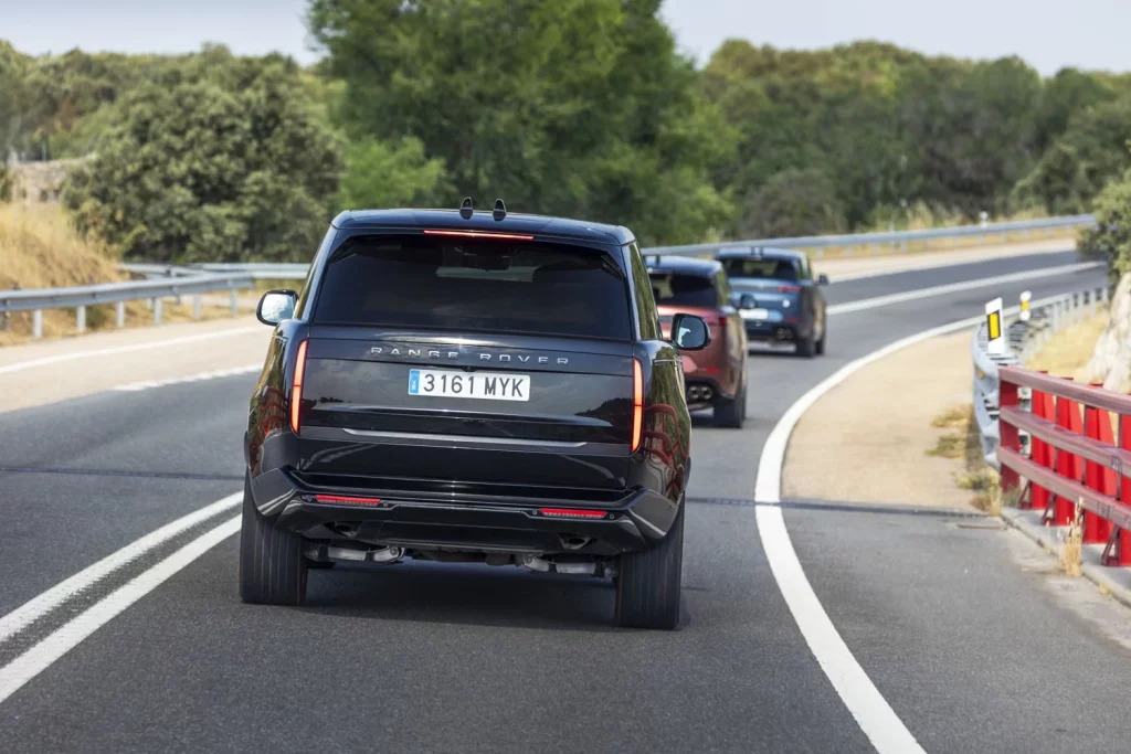 La exclusiva experiencia de Range Rover y Merca2 por la Sierra de Madrid 23 Motor16 Range Rover x Merca2 54 Motor16