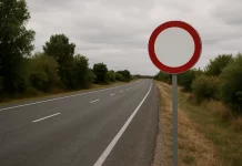 El aviso de la Guardia Civil a todos los conductores que no saben lo que significa esta señal: Te puede salir muy caro