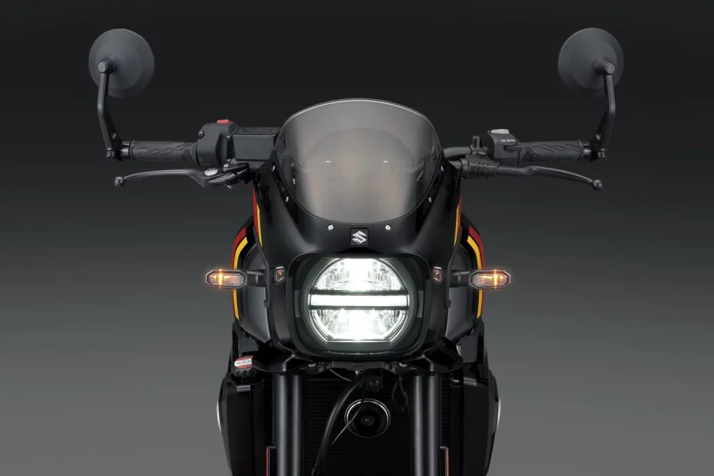 Nueva Suzuki GSX-8TT. Pasión por lo retro 16 Motor16 Suzuki GSX 8TT 9 Motor16