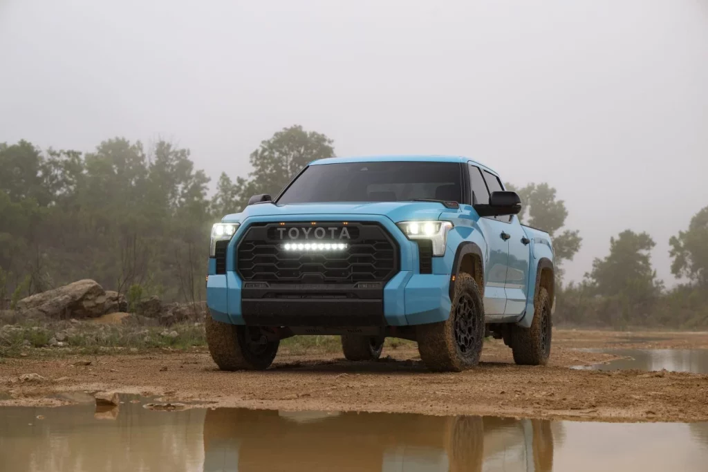 El Toyota Tundra 2026 combina la potencia de un Mercedes-AMG GT 53 y las capacidades 4x4 de un Clase G… o casi 9 Motor16 El Toyota Tundra 2026 combina la potencia de un Mercedes-AMG GT 53 y las capacidades 4x4 de un Clase G… o casi