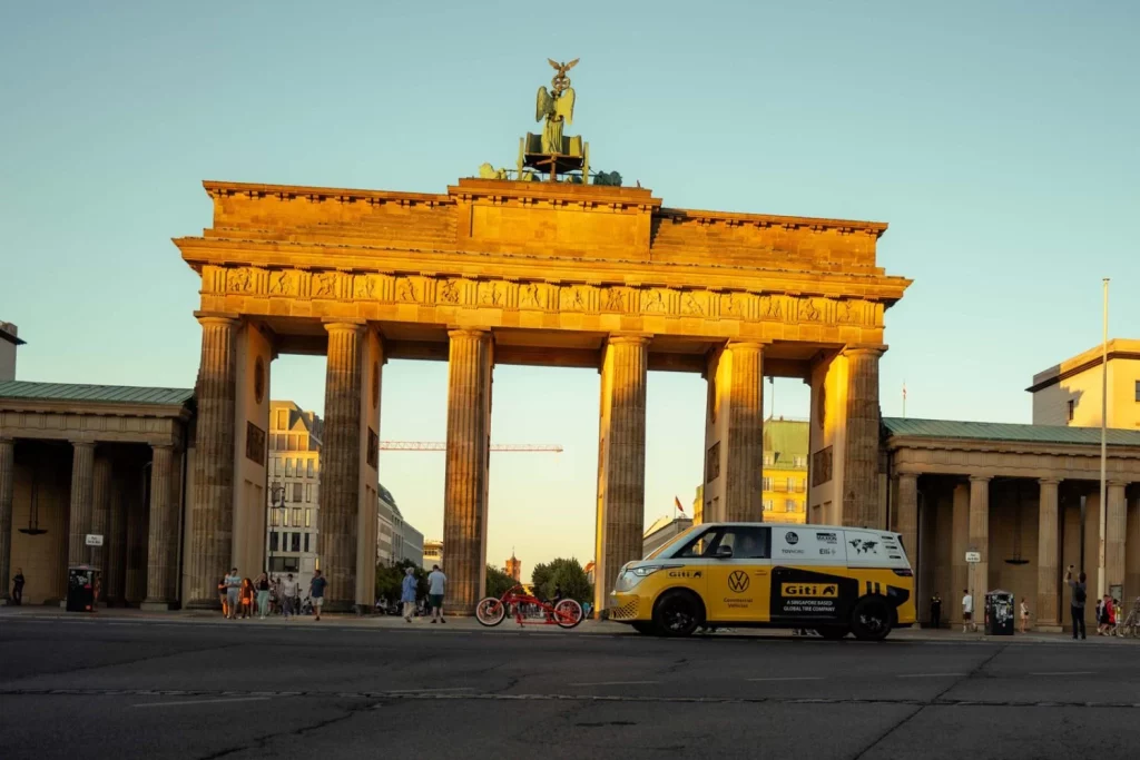 Volkswagen ID Buzz Tour electrico5 Motor16