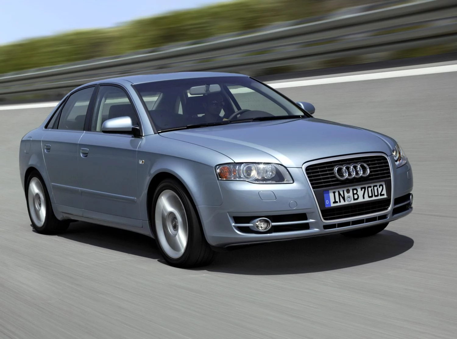audi_a4_2.0t_sedan.webp