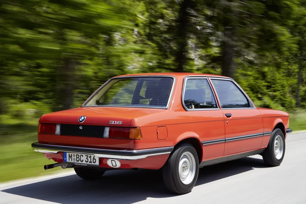 bmw serie 3 18 Motor16