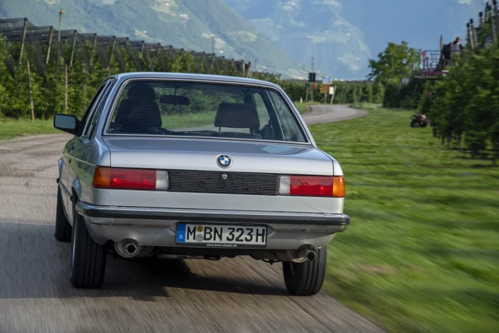 BMW Serie 3: 50 años disfrutando del placer de conducción
