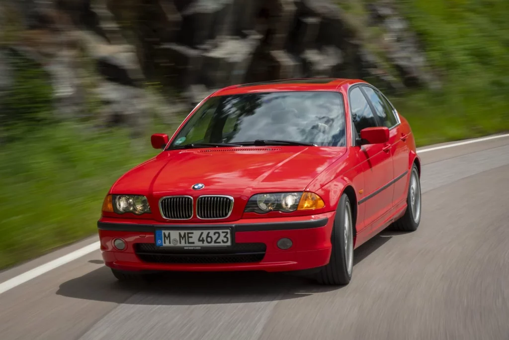 bmw serie 3 81 Motor16