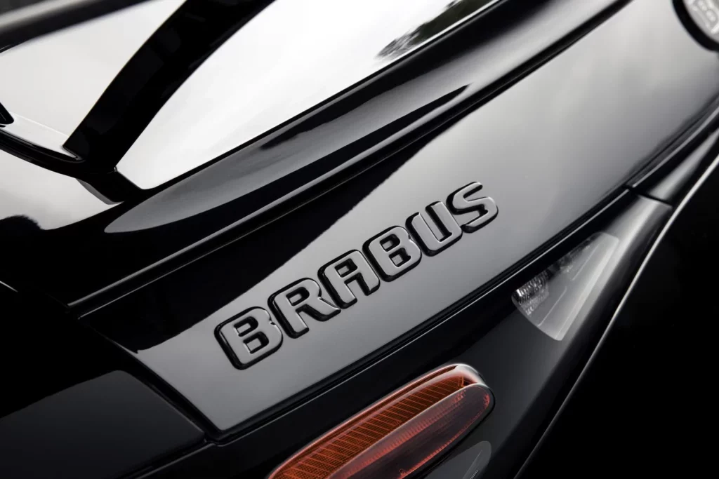 Brabus 1000: el superdeportivo híbrido alemán alcanza los 1.000 CV con motor V8 de 4,5 litros