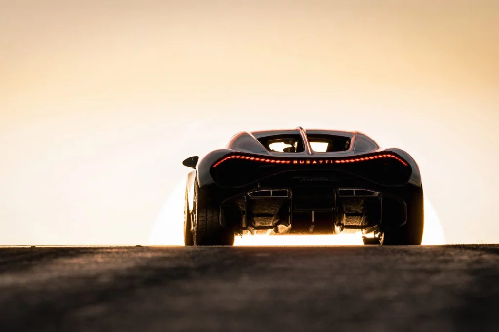 Bugatti Tourbillon o el arte del “empaquetado” 13 Motor16 Bugatti Tourbillon o el arte del “empaquetado”