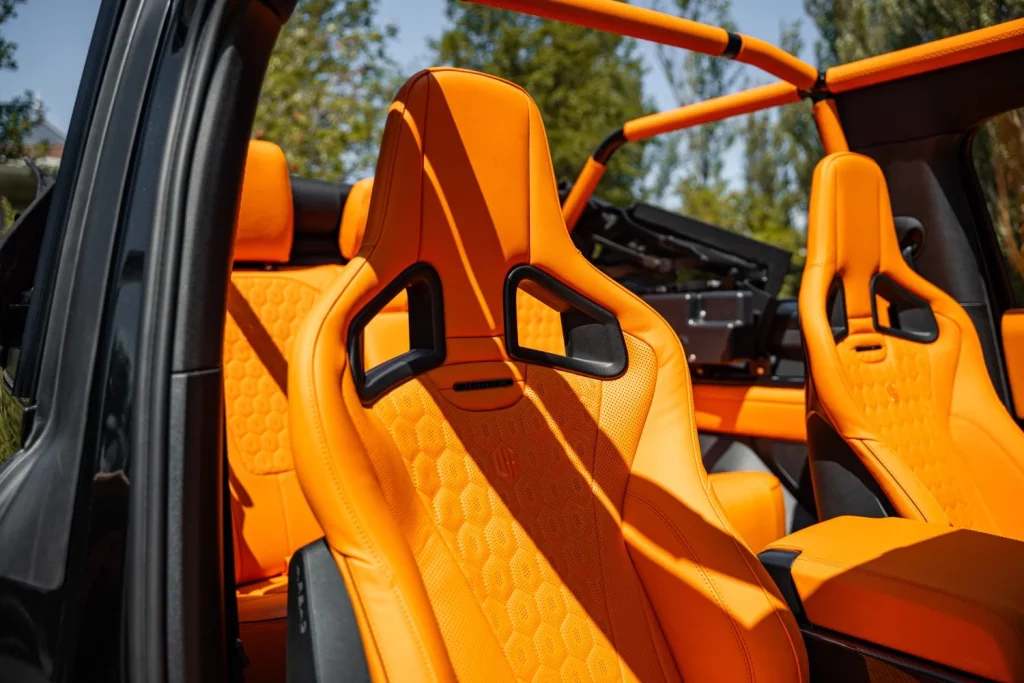 El Defender descapotable ya existe. Urban suma a su catálogo la versión que JLR no ha querido hacer 6 Motor16 El Defender descapotable ya existe. Urban suma a su catálogo la versión que JLR no ha querido hacer