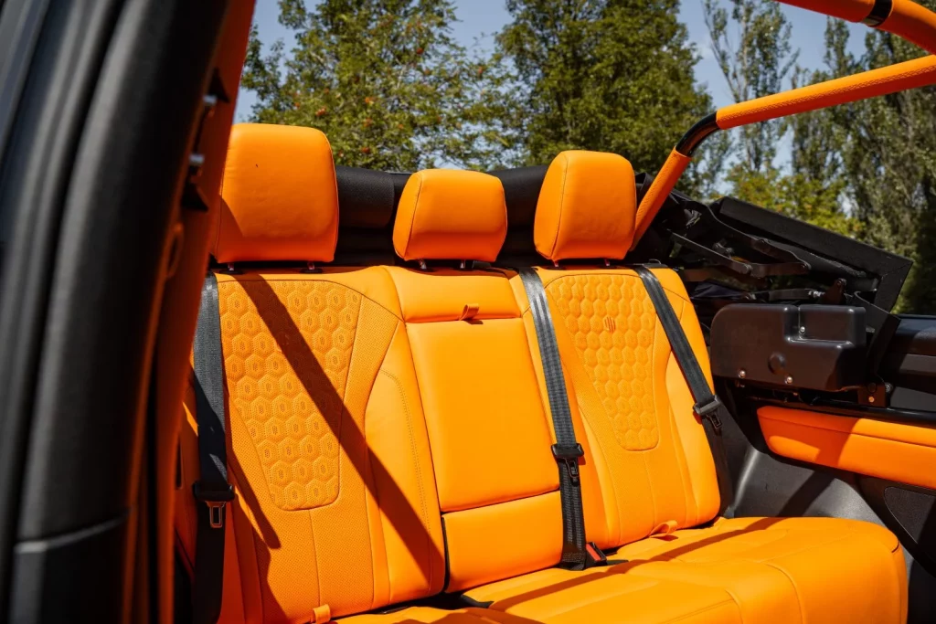 El Defender descapotable ya existe. Urban suma a su catálogo la versión que JLR no ha querido hacer 7 Motor16 El Defender descapotable ya existe. Urban suma a su catálogo la versión que JLR no ha querido hacer