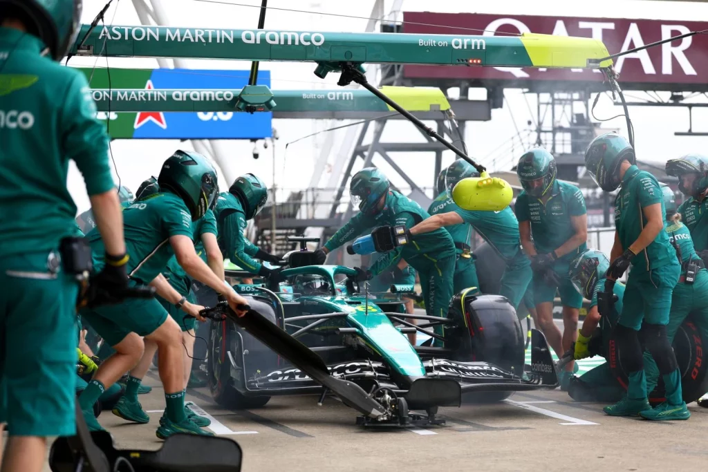 McLaren resurge entre accidentes y lluvia para dominar el Gran Premio de Gran Bretaña de Fórmula 1 51 Motor16 McLaren resurge entre accidentes y lluvia para dominar el Gran Premio de Gran Bretaña de Fórmula 1