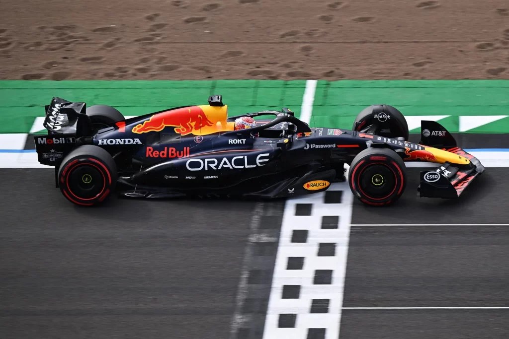 McLaren resurge entre accidentes y lluvia para dominar el Gran Premio de Gran Bretaña de Fórmula 1 53 Motor16 McLaren resurge entre accidentes y lluvia para dominar el Gran Premio de Gran Bretaña de Fórmula 1