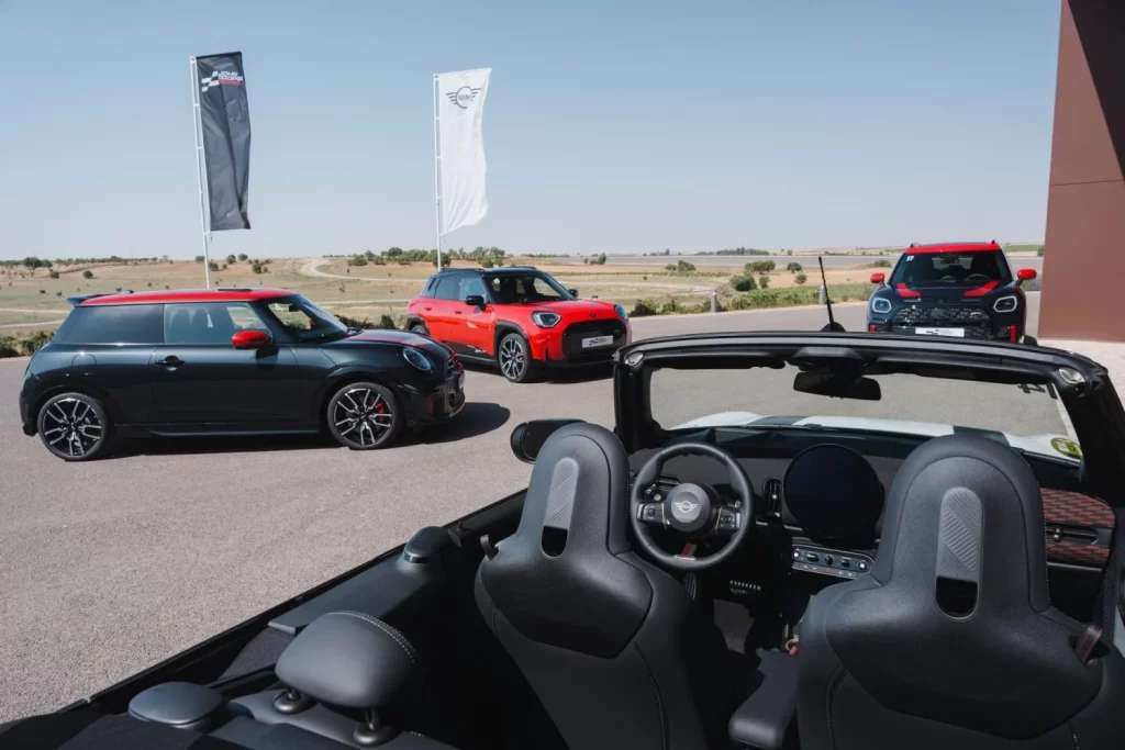 Primera prueba de la gama MINI John Cooper Works: Reinventando la deportividad