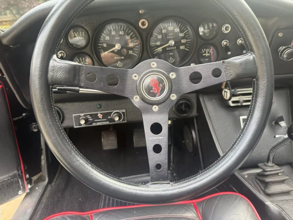 Intermeccanica Italia Spyder: Un descapotable italoamericano, a subasta 27 Motor16 itermeccanica italia spyder 65 Motor16