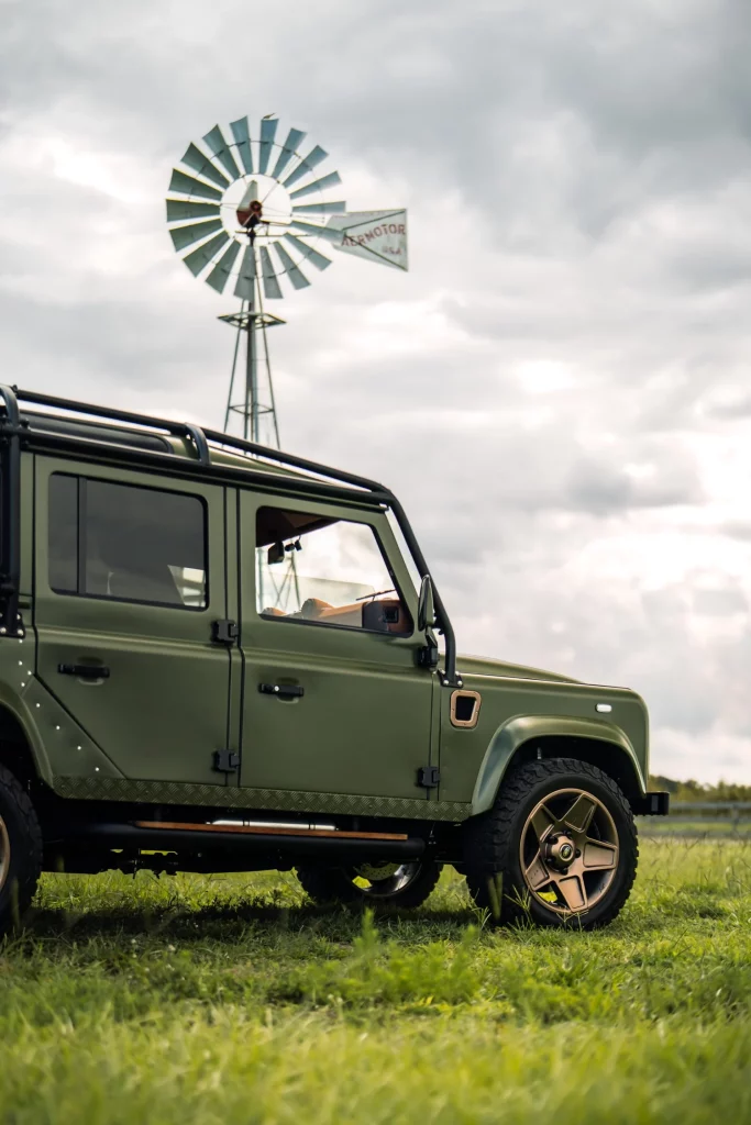 Project Wilder: Un Land Rover Defender clásico dopado con 710 CV de puro músculo americano 13 Motor16 Project Wilder: Un Land Rover Defender clásico dopado con 710 CV de puro músculo americano