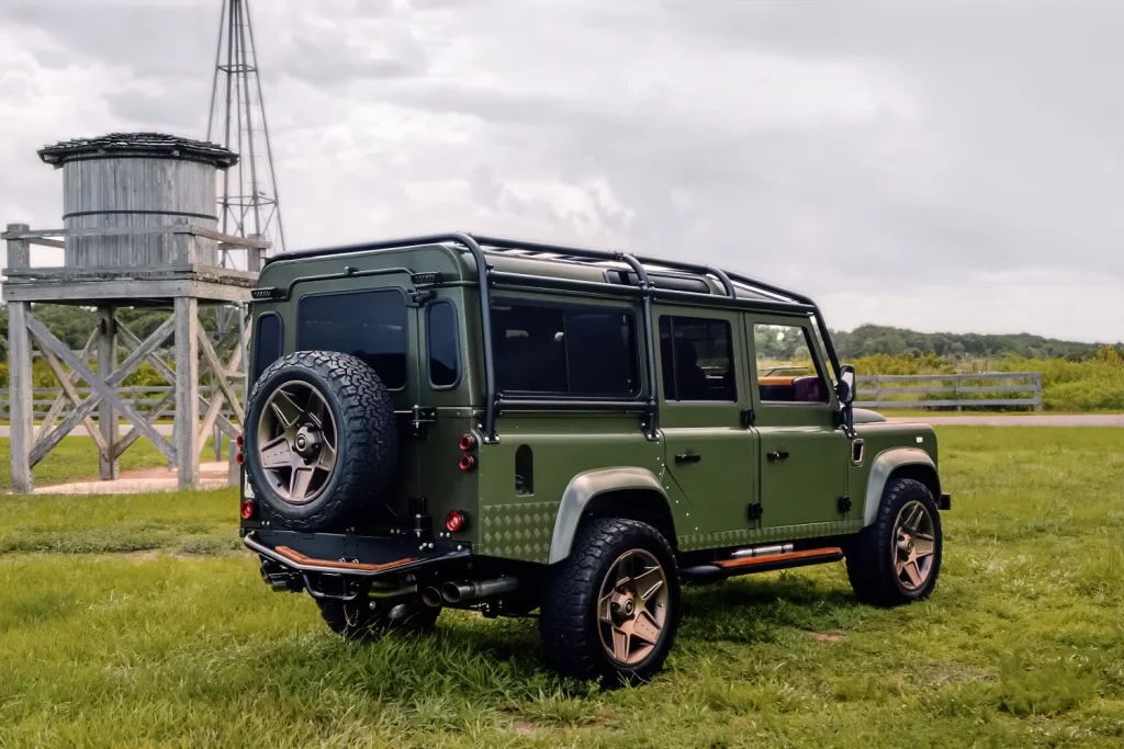 Project Wilder: Un Land Rover Defender clásico dopado con 710 CV de puro músculo americano 10 Motor16 Project Wilder: Un Land Rover Defender clásico dopado con 710 CV de puro músculo americano