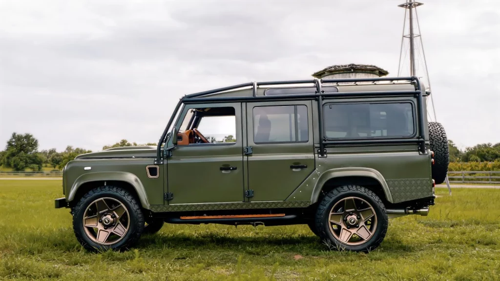 Project Wilder: Un Land Rover Defender clásico dopado con 710 CV de puro músculo americano 6 Motor16 Project Wilder: Un Land Rover Defender clásico dopado con 710 CV de puro músculo americano