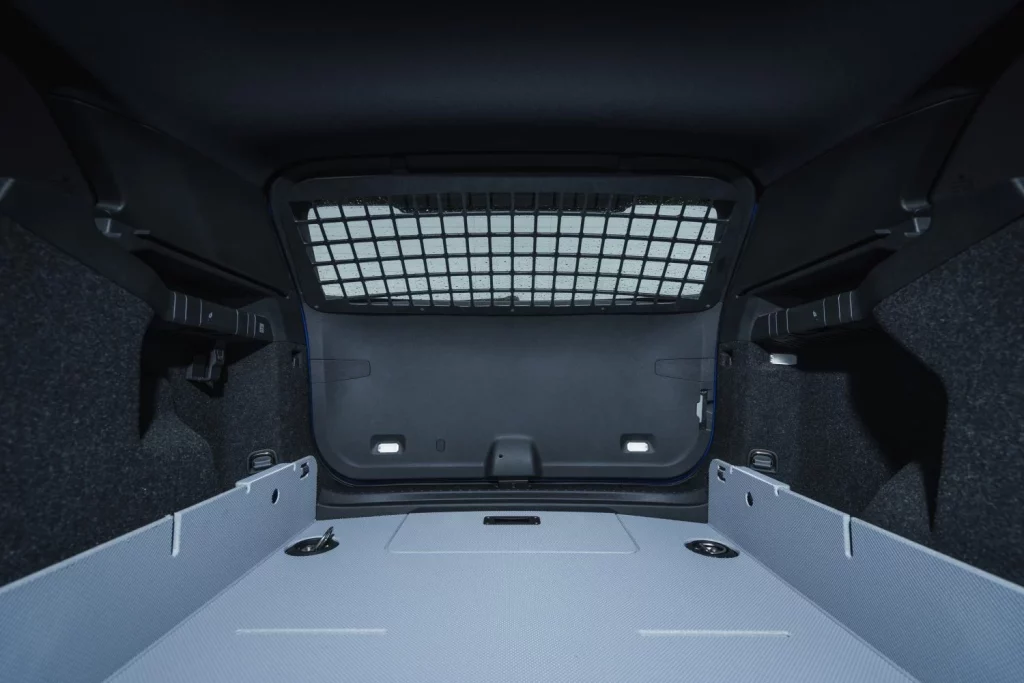 Enyaq Cargo: Škoda estrena su primer eléctrico comercial en Reino Unido 2 Motor16 skoda enyaq cargo 12 Motor16