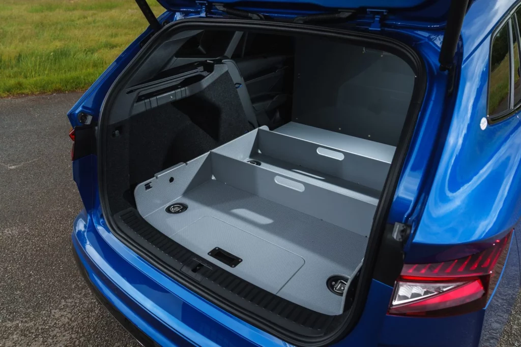 Enyaq Cargo: Škoda estrena su primer eléctrico comercial en Reino Unido 27 Motor16 skoda enyaq cargo 15 Motor16