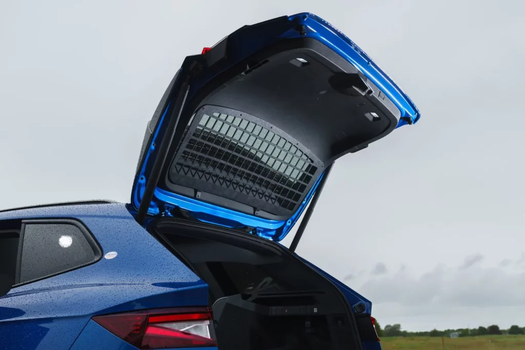 Enyaq Cargo: Škoda estrena su primer eléctrico comercial en Reino Unido 14 Motor16 Enyaq Cargo: Škoda estrena su primer eléctrico comercial en Reino Unido