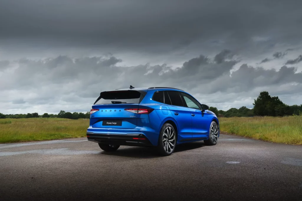 Enyaq Cargo: Škoda estrena su primer eléctrico comercial en Reino Unido 38 Motor16 skoda enyaq cargo 3 Motor16