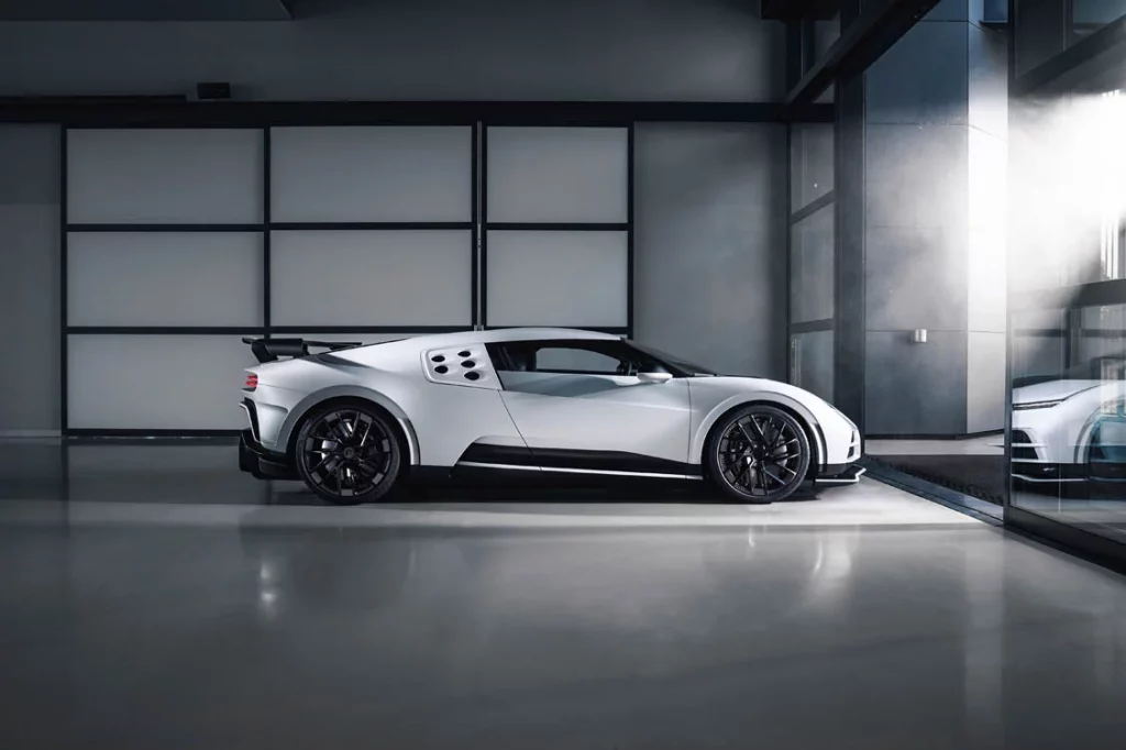 Bugatti Centodieci: de leyenda a versión de LEGO 1 Motor16 Bugatti Centodieci, ahora en LEGO