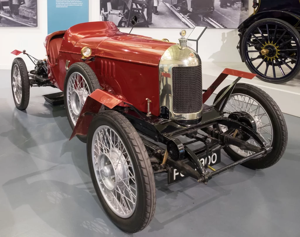 100 ANOS DESCAPOTABLES MG 1. MG Old Number One 1925 Motor16