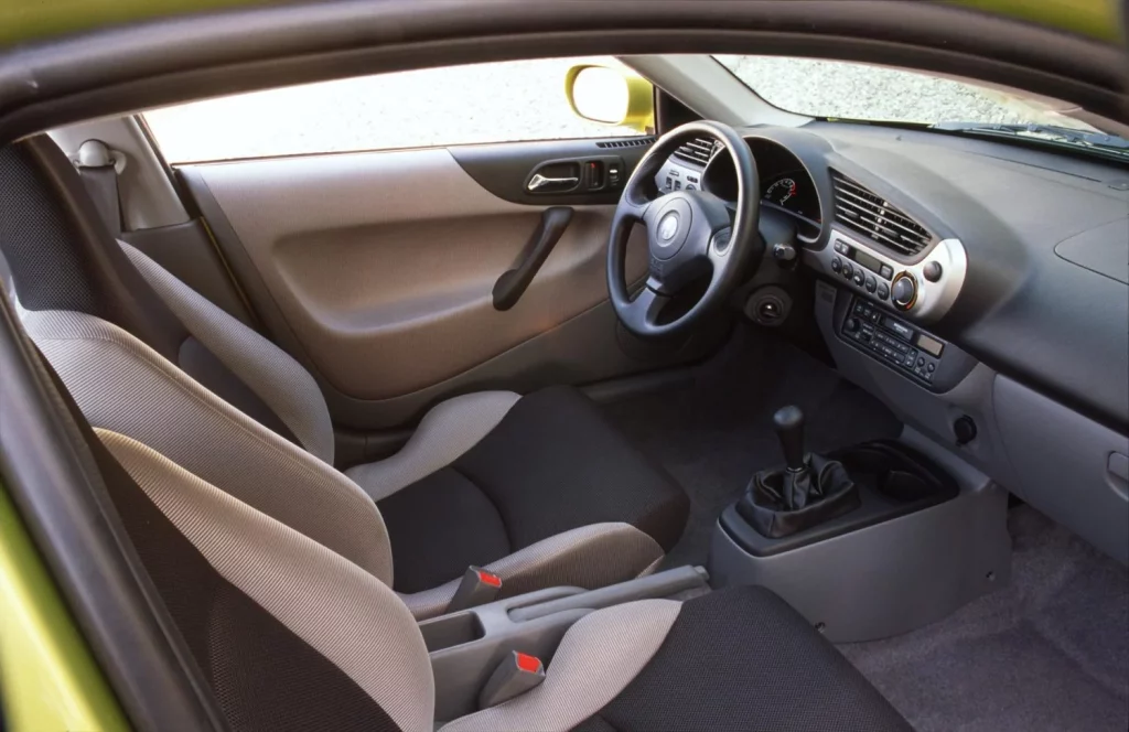 2000 Honda Insight 7 Motor16