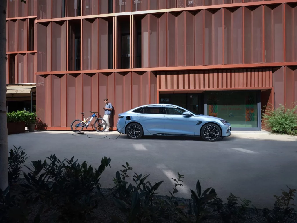 2025 BYD App. Imagen exterior.
